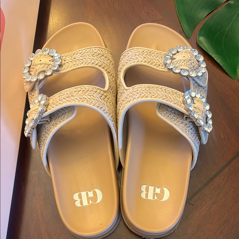 Gianni Bini Cream Sandals with Textured Straps and Floral Embellishments
